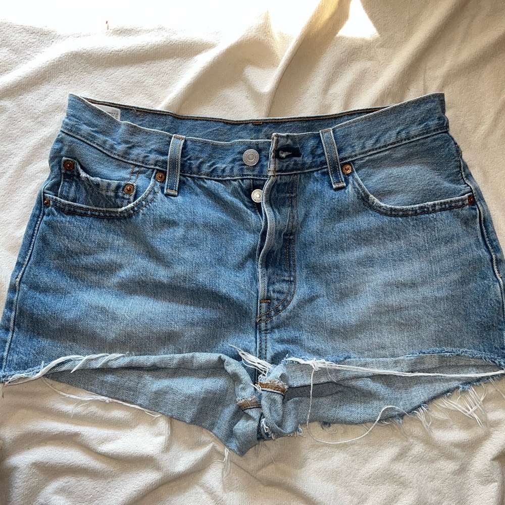 Levi’s denim shorts